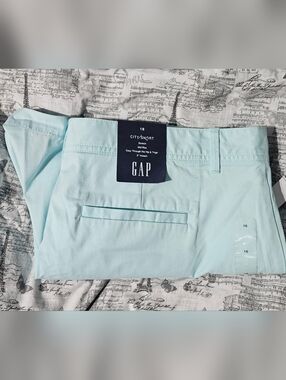 GAP City Short Stretch Mid Rise Chino Shorts - Mint